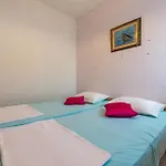 Pet Friendly In With Wifi