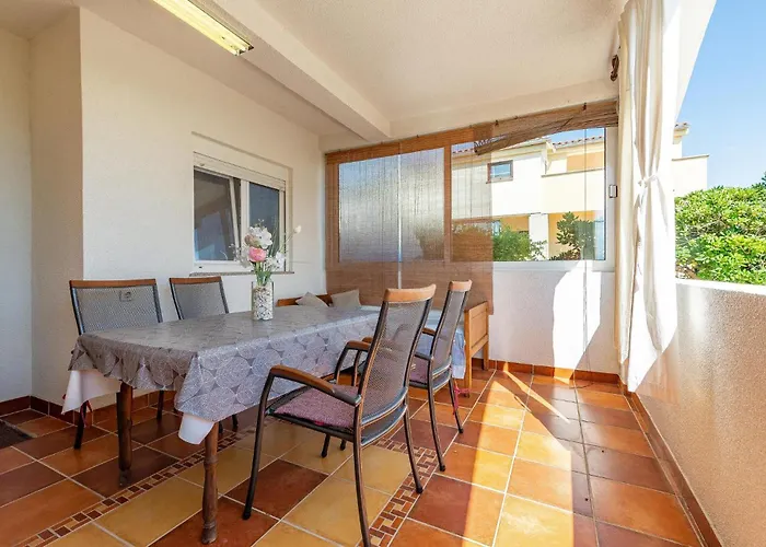 Pet Friendly In With Wifi